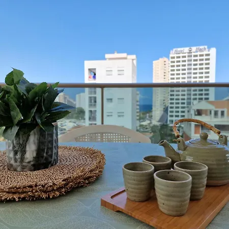 Edificio Larimar アパート *