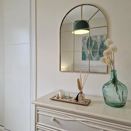 Edificio Larimar カルプ