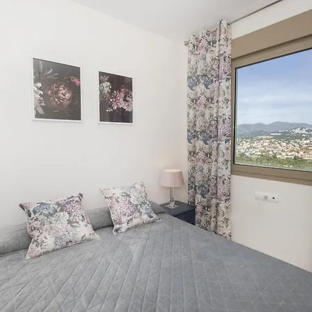 Edificio Larimar * 칼페