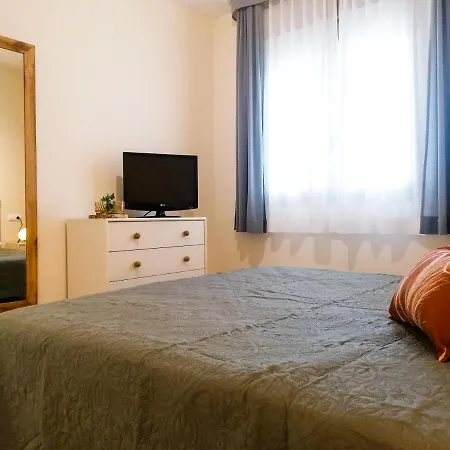 Apartamento Edificio Larimar